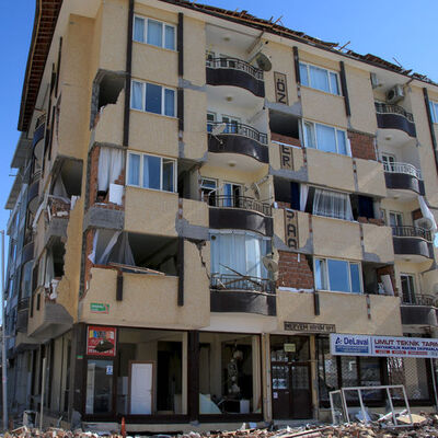 İşte il il acil yıkılması gereken bina sayısı!