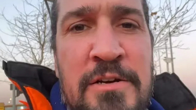 Depremzede çocuklar için oyuncak istedi