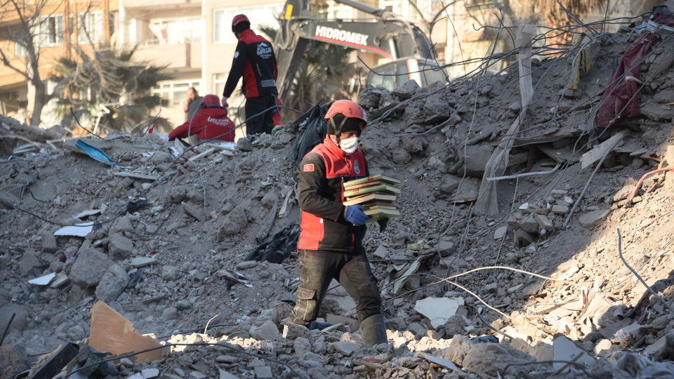 Deprem felaketinde son durum açıklandı