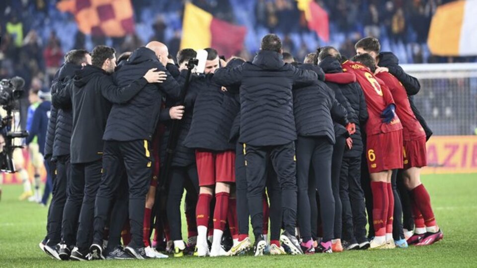 Roma ve Juve kazandı, Merih...