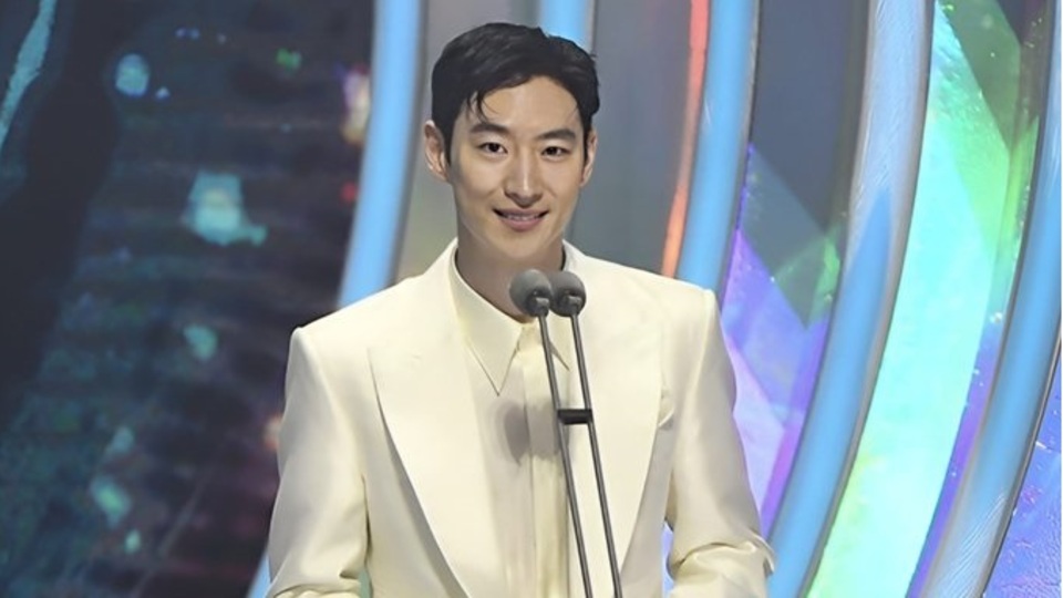 "Depremde yıkılan tek şey binalar değildi"