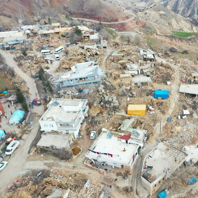 Dehşeti yaşadılar! 280 haneli beldede 15 ev sağlam kaldı