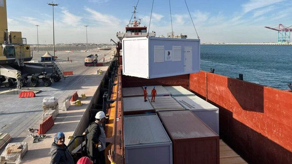 Katar, 1400 konteyner ev daha gönderiyor