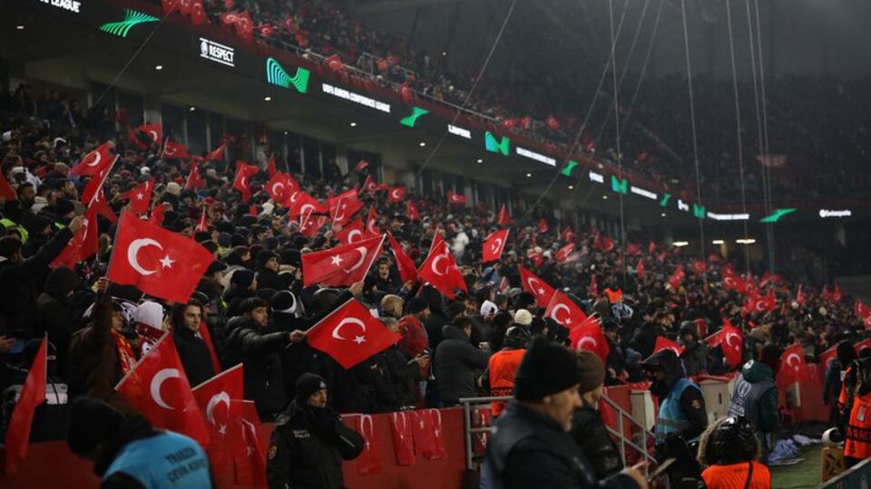 Bilet gelirleri AFAD'a bağışlandı