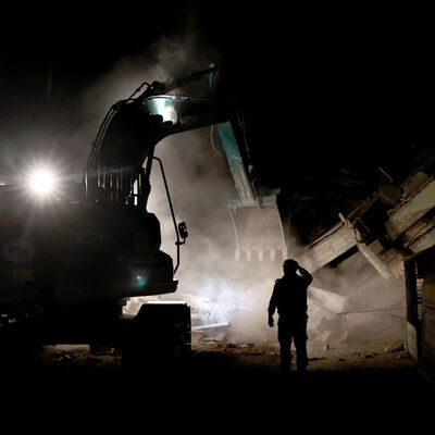 Tedbir amaçlı Tsunami uyarısı