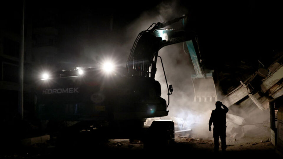 Tedbir amaçlı Tsunami uyarısı