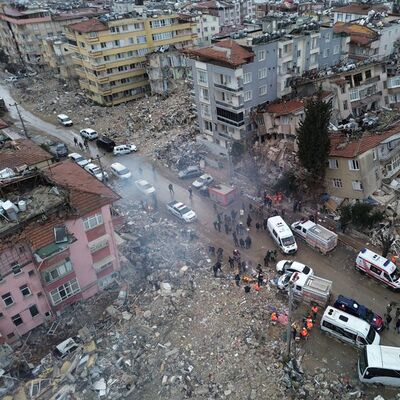 Depremin boyutu gündüz ortaya çıktı