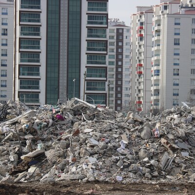 414 kişiye mezar olan binalarla ilgili şoke eden açıklama!