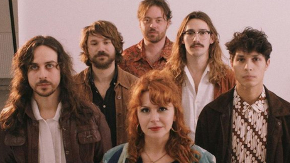 'Altın Gün'den depremzedelere destek