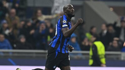 Inter Lukaku ile avantajı kaptı