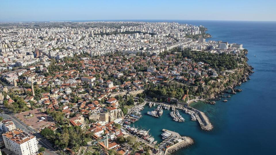 "Akşam yatıyorsun, sabaha fiyat değişmiş"