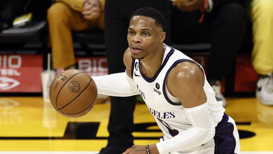 Clippers, Westbrook'u kadrosuna kattı