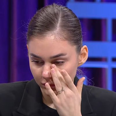 Gözyaşlarını tutamadılar