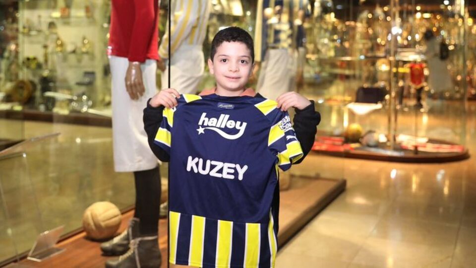 Fenerbahçe depremzede Kuzey'i statta ağırladı