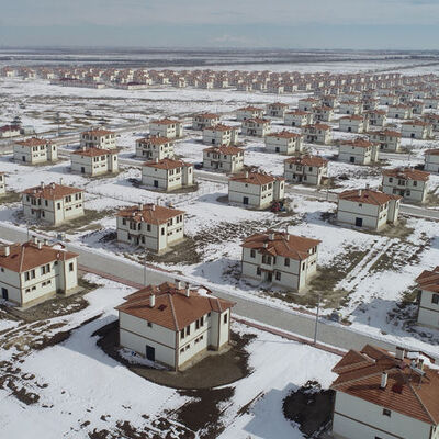 Sıfır evlerini depremzedelere açtılar! Büyük insanlık!