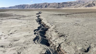 Balıkçılar haber verdi! İşte o kentte, fay hattındaki zemin sıvılaşması!