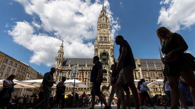 Alman ekonomisi küçüldü