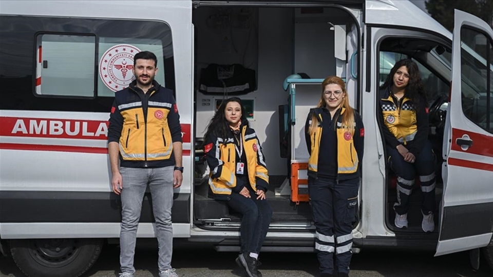 112 ve UMKE gönüllüleri: Yaralılarını çıkartan bize koşuyordu