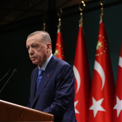 Cumhurbaşkanı Erdoğan'dan kritik temaslar