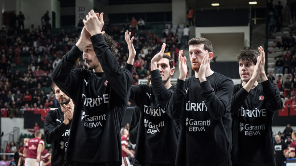 Milliler, Letonya'ya kaybetti!