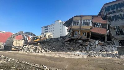 Deprem bölgesinde hava nasıl olacak? 3 bölgede sağanak!