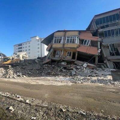 Deprem bölgesinde hava nasıl olacak? 3 bölgede sağanak!