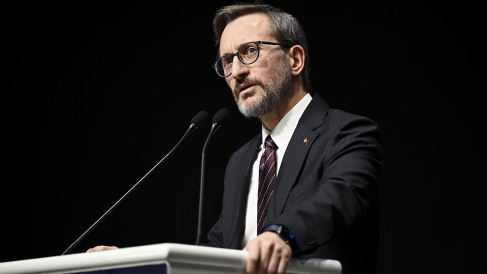 "Türk milleti, uzatılan dost elini havada bırakmamıştır"