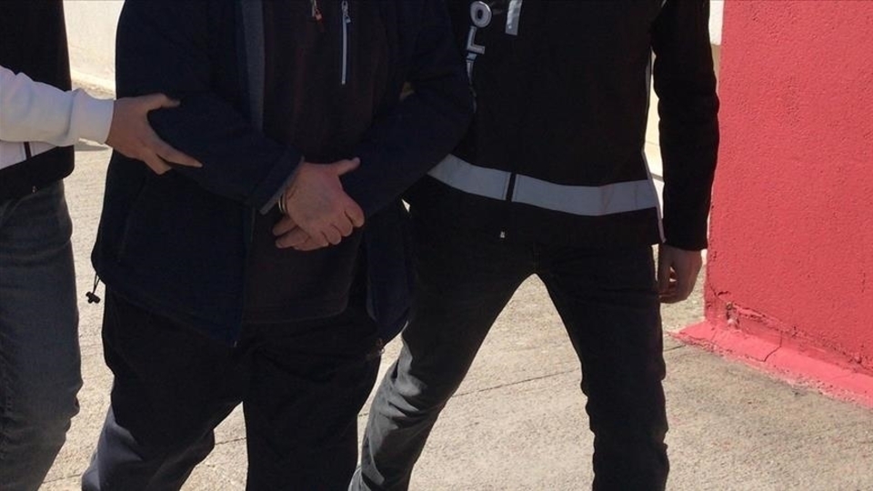 Yıkılan binayı yapan şirket yetkilileri tutuklandı