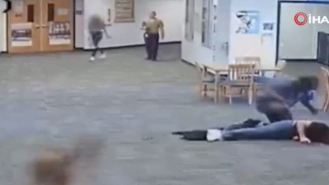 Öğretmenini öldüresiye dövdü