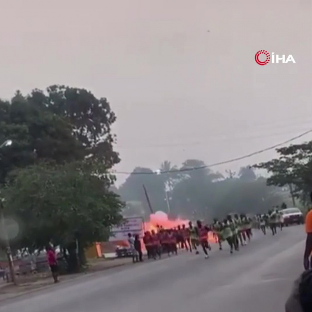 Kamerun'da faciadan dönüldü: 19 yaralı