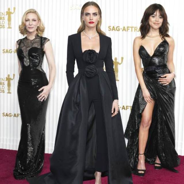 Kırmızı halıdan böyle geçtiler