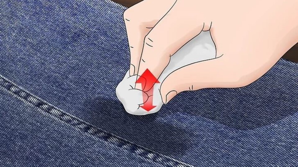 Yağ lekesini çıkaran yollar