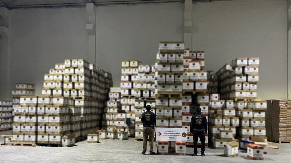2 ilde 15 milyonluk "kaçak sigara" operasyonu