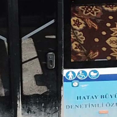 Şoförlük yaptığı otobüs evi oldu