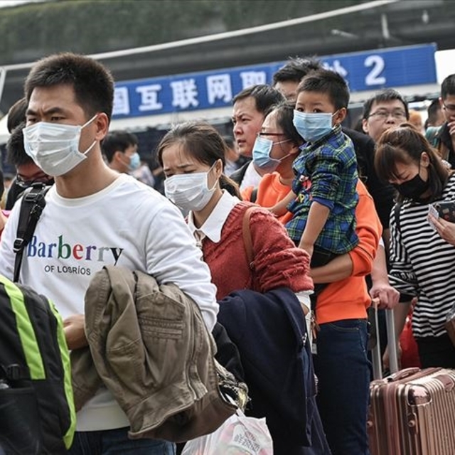 Hong Kong'da maske zorunluluğu 945 gün sonra kalktı