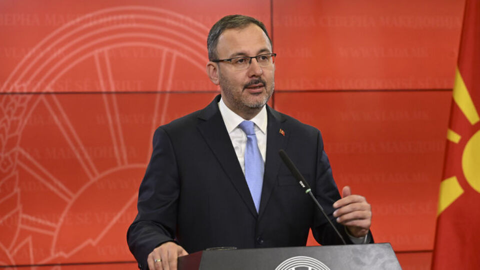 ''İki hafta tüm maçlar şifresiz''