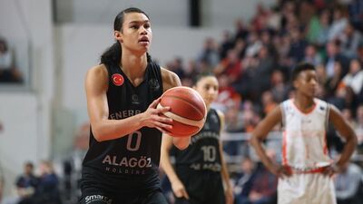 Fenerbahçe Alagöz Holding çeyrek finalde!