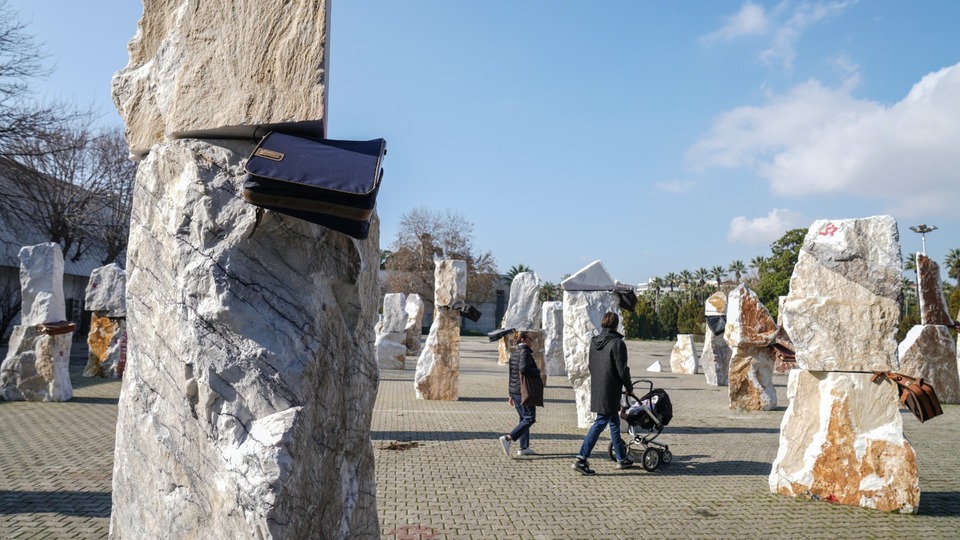'Gâvur Mahallesi' sergisi uzatıldı