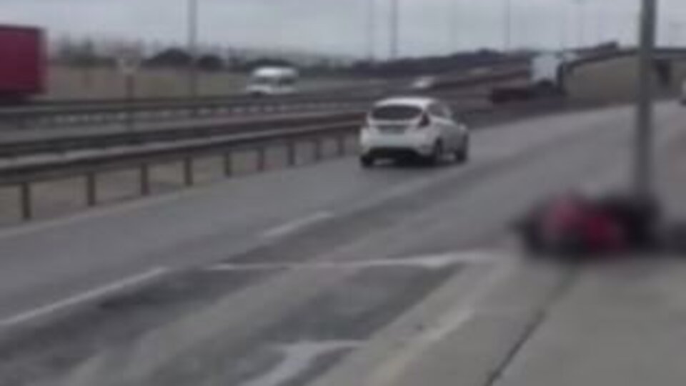 Beylikdüzü'nde motosiklet kazası: 1 ölü