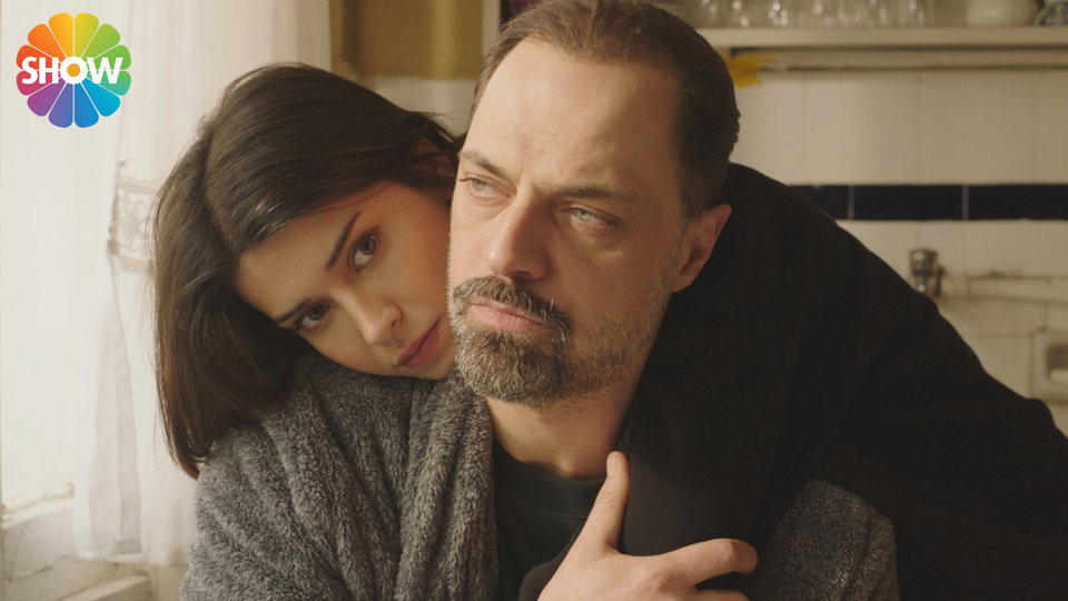 'Gelsin Hayat Bildiği Gibi' nefes kesen bir bölümle ekrana geldi