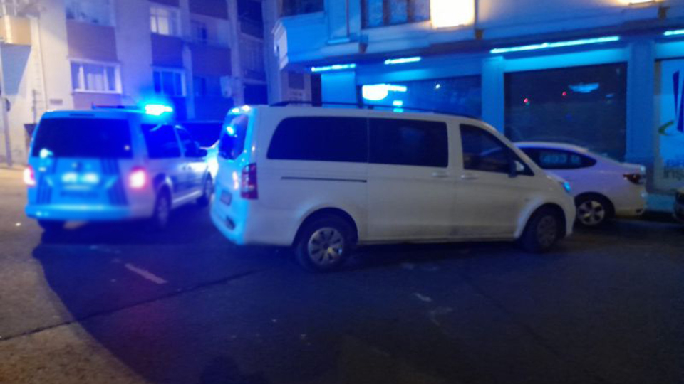 Bayrampaşa'da minibüs refüje çarptı: 1 ölü