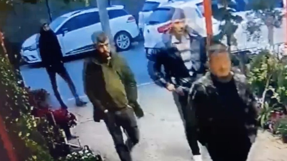 2 milyonluk haraç çetesi! Para istemeye böyle geldiler