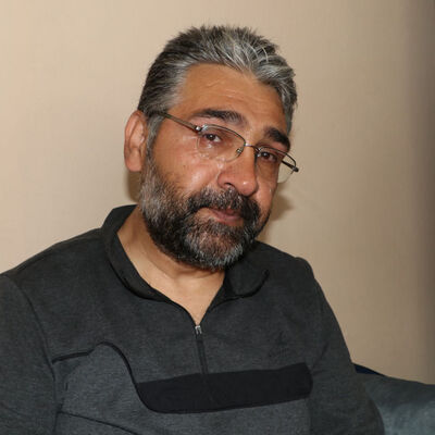 Tüm ailesini kaybetti! Şimdi kayıp kızı İrem Karaca'yı arıyor