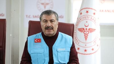 Bakan Koca'dan depremde seferber olan sağlık çalışanlarına teşekkür