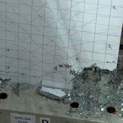 Prof. Dr. Güler perde duvar sistemine dikkat çekti!