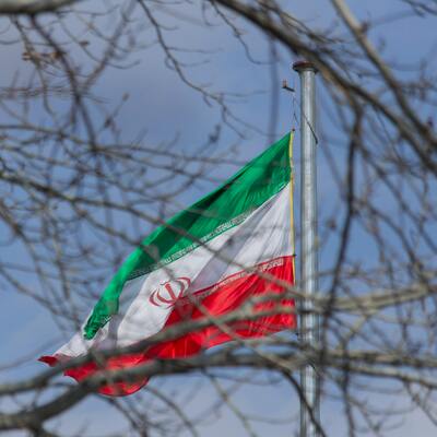 İran'da kız yurdunda yüzlerce öğrenci zehirlendi