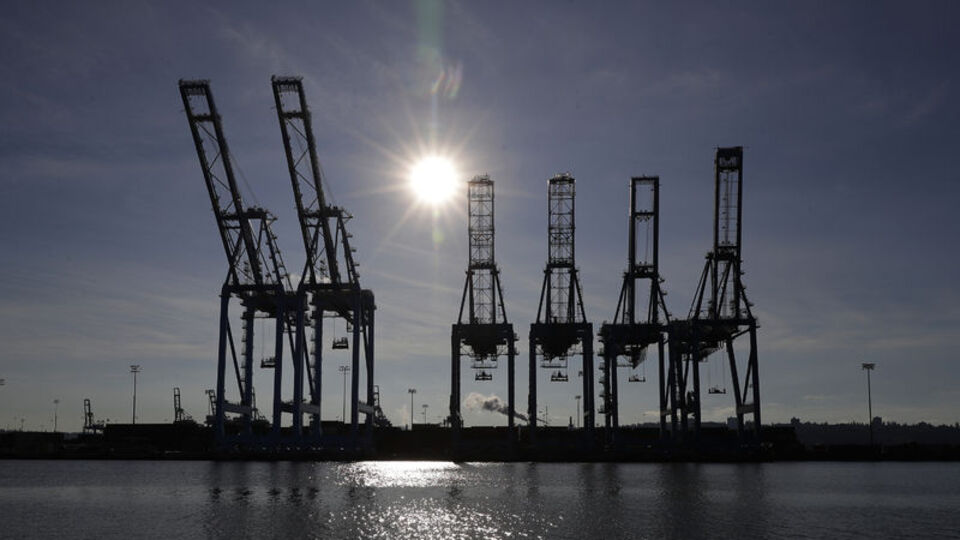 Çin'in ABD'deki kargo vinçleri casusluk aracı mı?