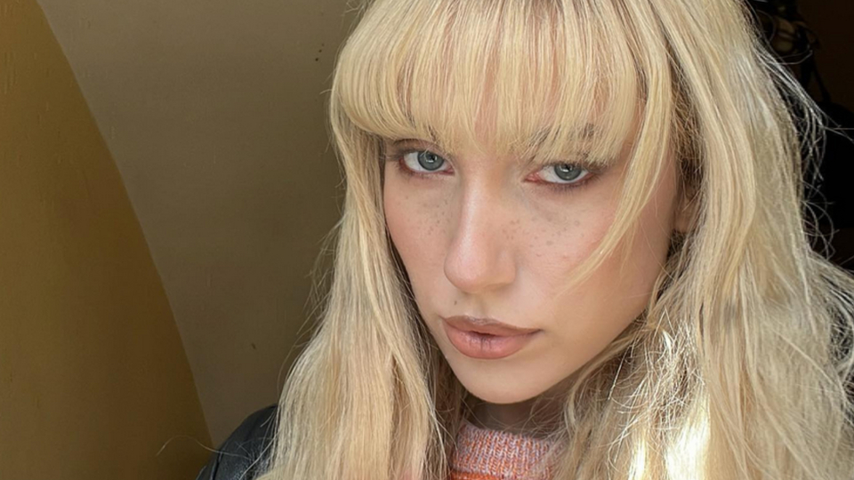 Güneş'ten yardım şarkısı