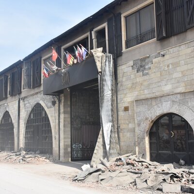 Hatay'da tarihi otel depremde ayakta kaldı