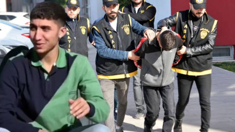 Silah merakı hayatlarını kararttı!